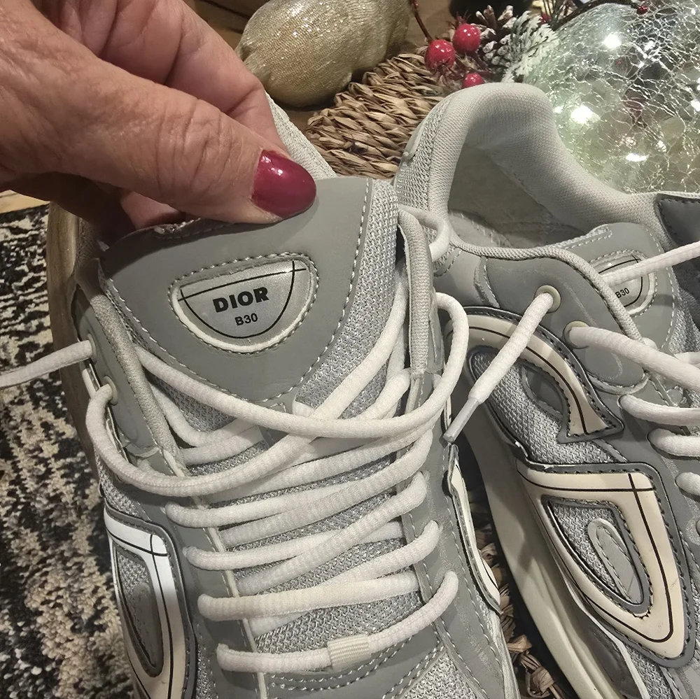 Dior Men's Gray Sneakers - Picture 3 of 17